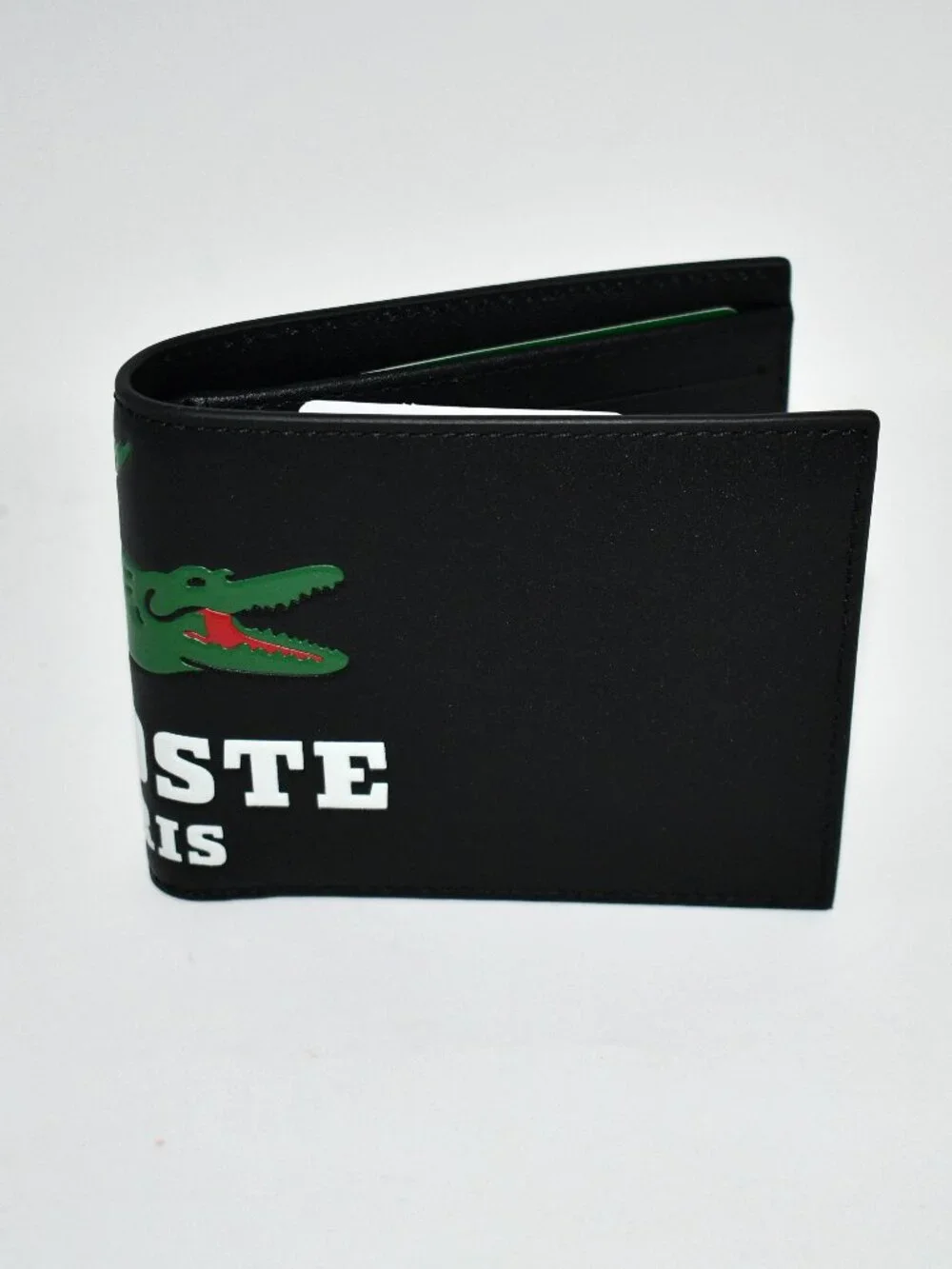 Lacoste Leather Billfold in Lacoste Paris #NH5085FW NWT